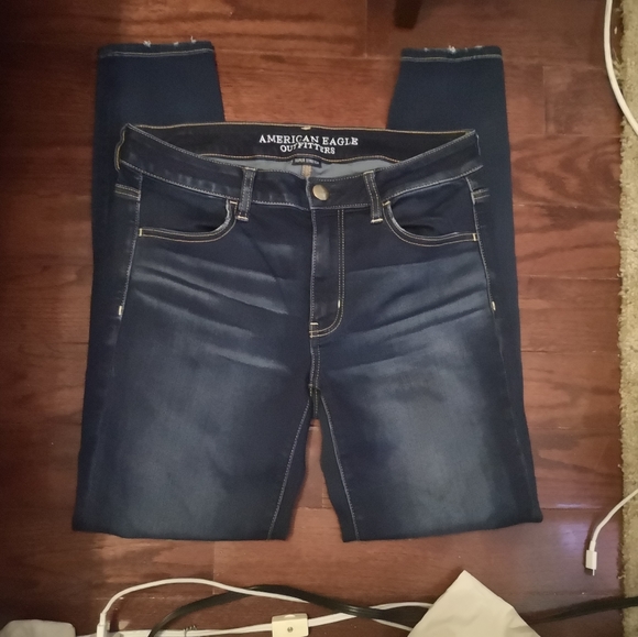 American Eagle Jeans - Picture 4 of 4